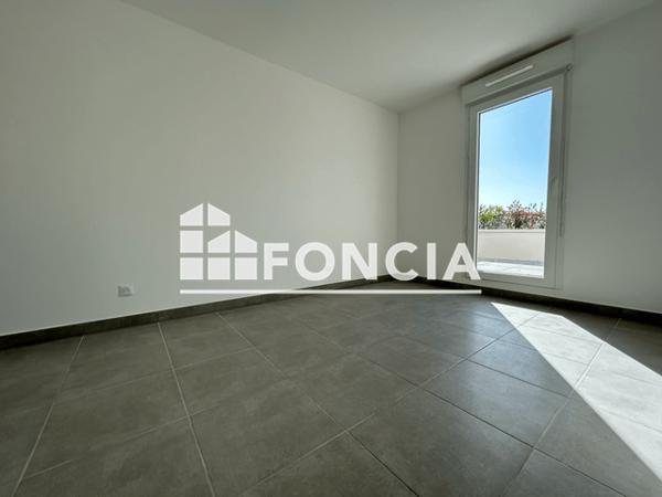 Location Appartement 3 pièces 70.55 m² - Port Saint Louis Du Rhone 13230