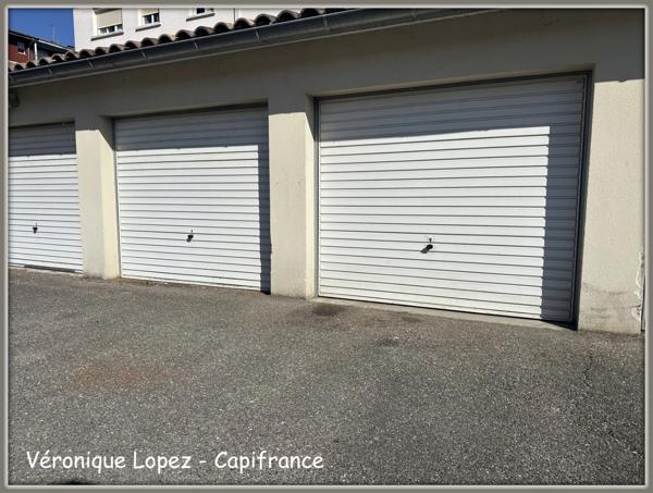 AGEN, appartement T2 avec terrasse, garage individuel et piscine commune