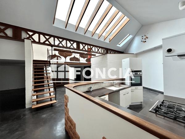 Location Appartement 4 pièces 148.86 m² - Lille 59000