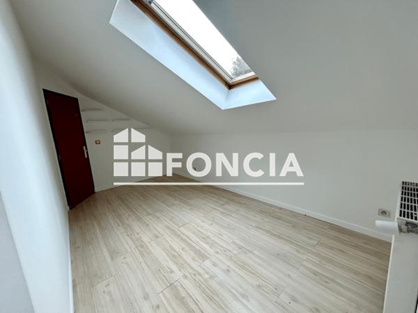 Location Appartement 4 pièces 148.86 m² - Lille 59000