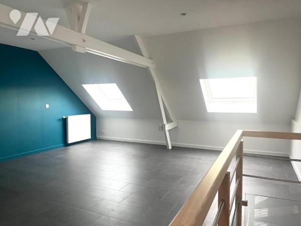 En exclusivité chez votre notaire !
Charmante Maison de ville semi-mitoyenne au centre de Stee...