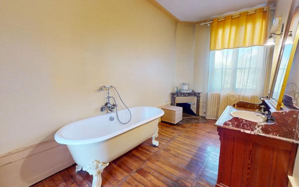 Maison à vendre    9 pièces •  Bar-le-Duc