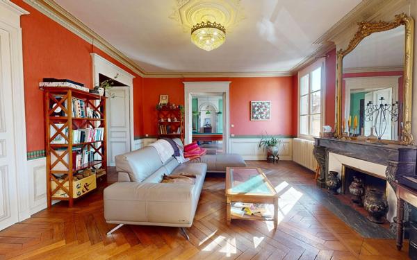 Maison à vendre    9 pièces •  Bar-le-Duc