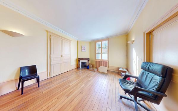 Maison à vendre    9 pièces •  Bar-le-Duc