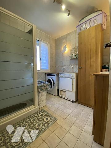 BERLES-MONCHEL - Jolie maison individuelle type longère, en pierres blanches