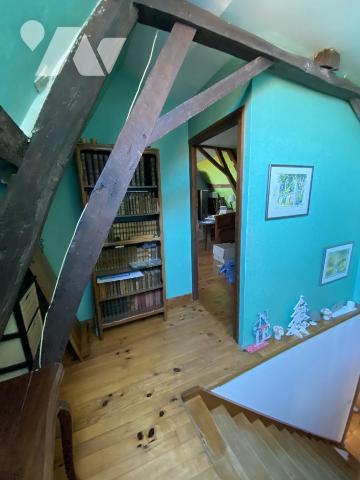 BERLES-MONCHEL - Jolie maison individuelle type longère, en pierres blanches