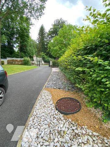 BERLES-MONCHEL - Jolie maison individuelle type longère, en pierres blanches