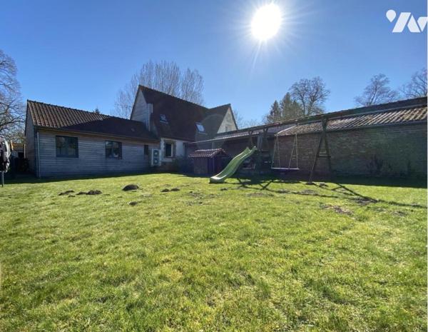 BERLES-MONCHEL - Jolie maison individuelle type longère, en pierres blanches