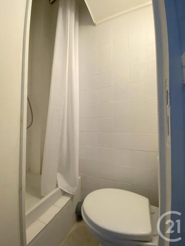 à vendre  1 pièce - 9 m 2   PARIS  - 75016
