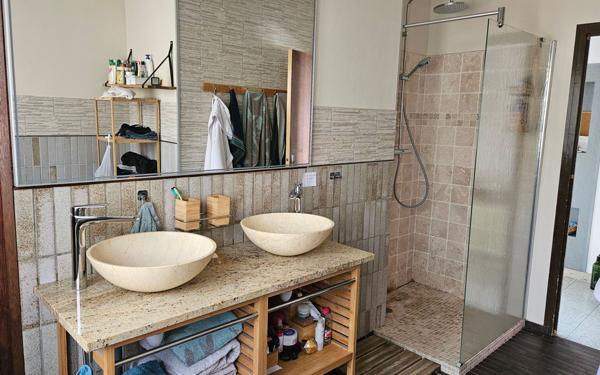 Maison à vendre    4 pièces • 135 m2 Voiron