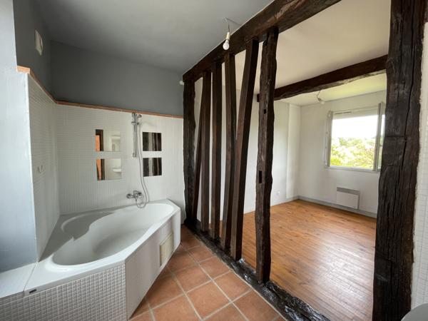 Mauvezin (32120) Exclusivité : Maison de village de 106m2, T4 + bureau, jardin, garage