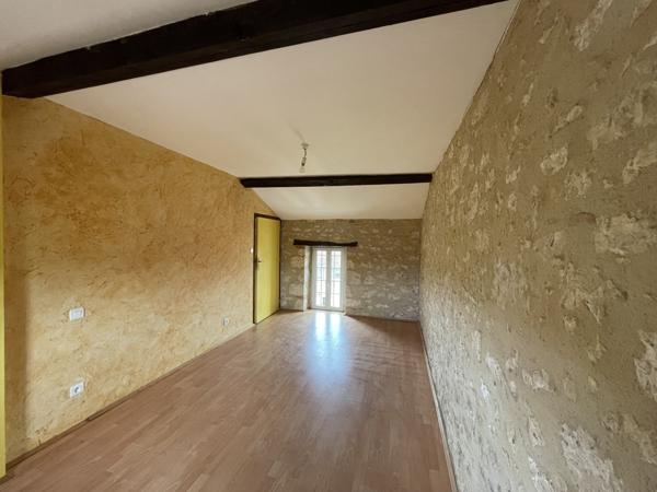 Mauvezin (32120) Exclusivité : Maison de village de 106m2, T4 + bureau, jardin, garage