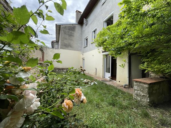 Mauvezin (32120) Exclusivité : Maison de village de 106m2, T4 + bureau, jardin, garage