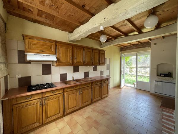 Mauvezin (32120) Exclusivité : Maison de village de 106m2, T4 + bureau, jardin, garage