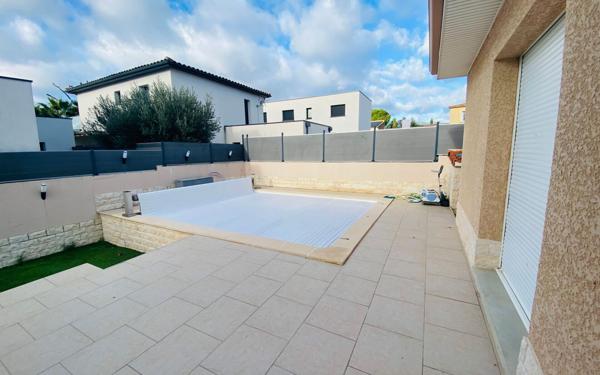 Maison à louer    4 pièces •  Villeveyrac