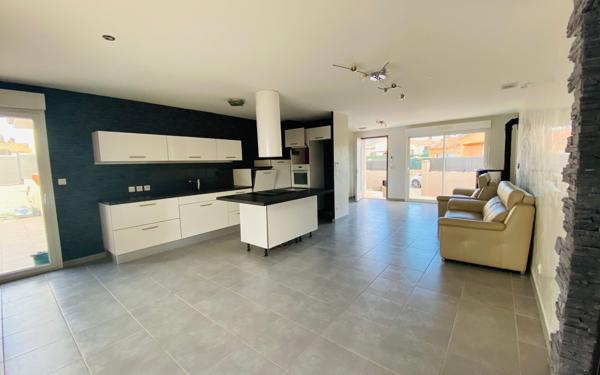 Maison à louer    4 pièces •  Villeveyrac