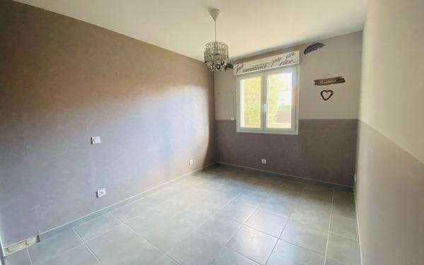 Maison à louer    4 pièces •  Villeveyrac