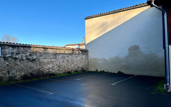 Appartement à vendre    3 pièces • 163 m2 Castres