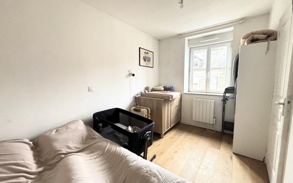 Appartement à louer    2 pièces • 33,80 m2 Moulins-le-Carbonnel