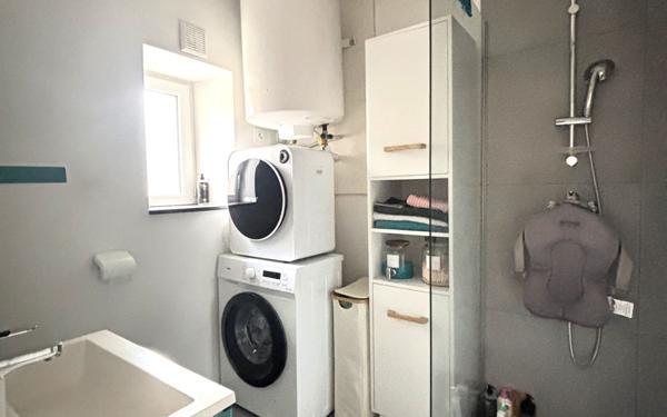 Appartement à louer    2 pièces • 33,80 m2 Moulins-le-Carbonnel