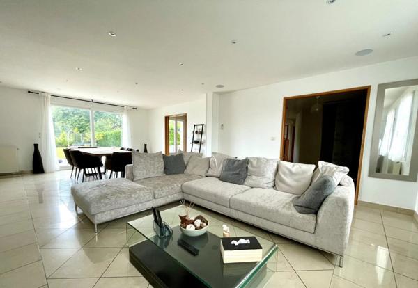 Vente Maison 7 pièces 194 m2 à Sainte-Geneviève