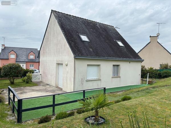 Maison à vendre à Briec dans le Finistère (29510), ref : MAIS/1013   
Bourg