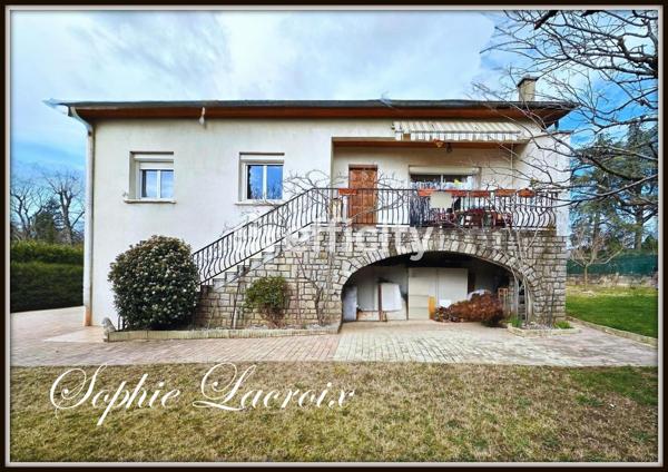 Maison 6 pièces - 133 m² Exclusivité efficity