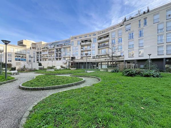 Appartement 82m² Chatou centre à 7 min à pied RER