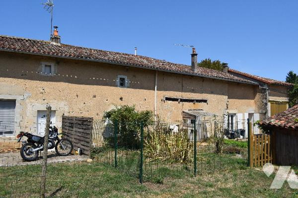 ENSEMBLE IMMOBILIER LES ADJOTS