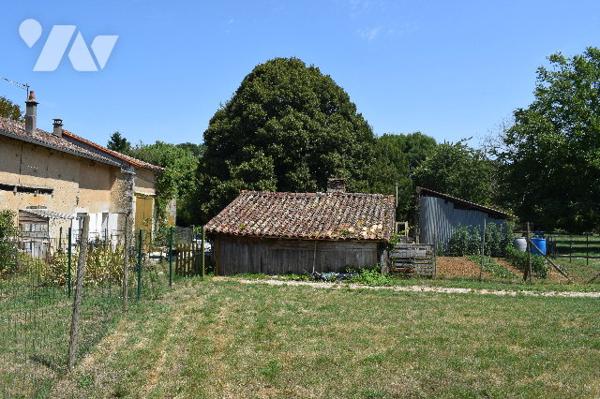 ENSEMBLE IMMOBILIER LES ADJOTS