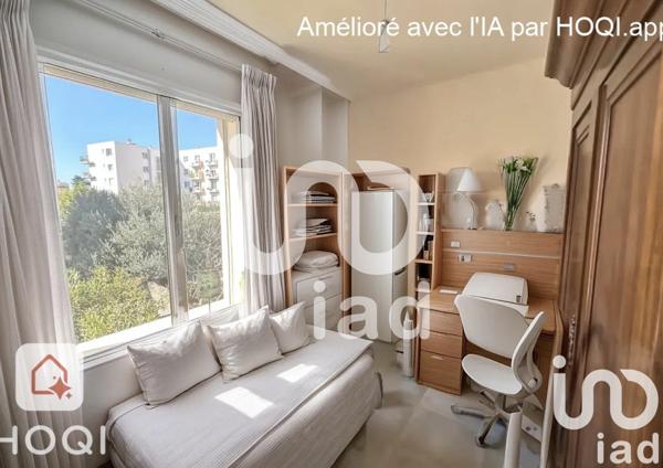 Appartement 4 pièces de 105 m² à Nîmes (30000)
