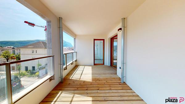 Appartement 4 pièces 80.03 m2