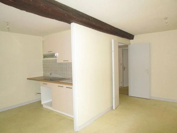 Appartement à louer à Mâcon (71000)