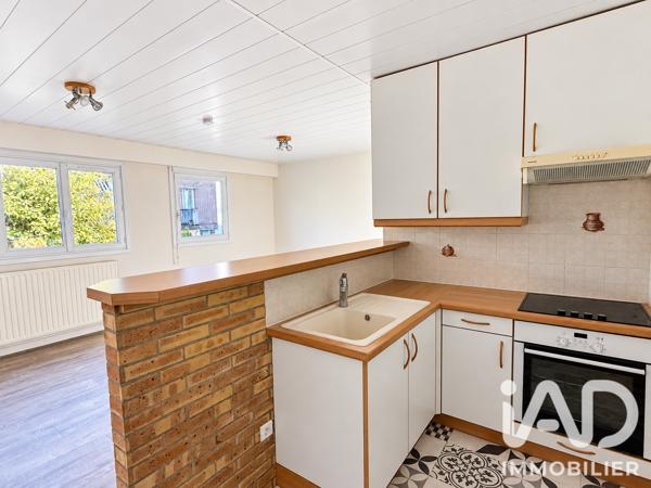 Immeuble à vendre 210,31 m² Suresnes