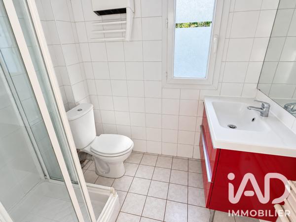 Immeuble à vendre 210,31 m² Suresnes