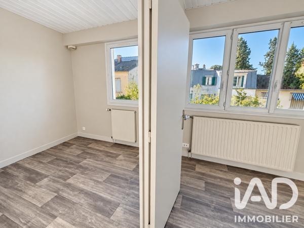 Immeuble à vendre 210,31 m² Suresnes