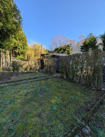 TERRAIN DE LOISIR AVEC MOBIL HOME ET ETANG