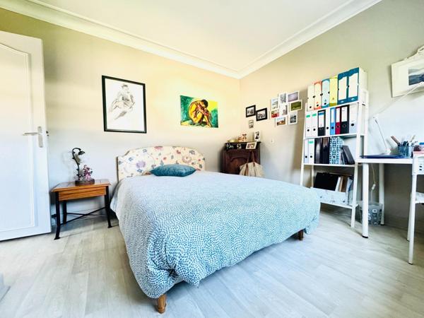 Maison spacieuse rénovée 175m² avec jardin