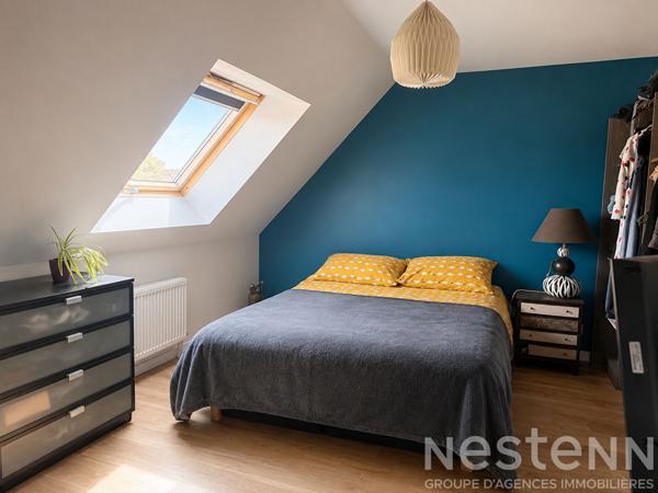 Maison T4  la suze sur sarthe de 90m2 avec 3 chambres, garage, terrasse, jardin proche de la gare