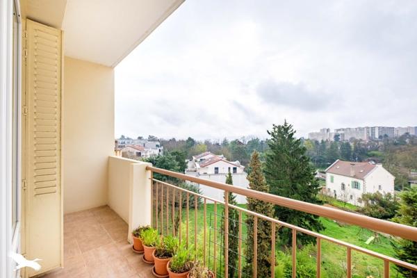Appartement à vendre |                                       Caluire-et-Cuire |                                        3 pièces  |  70 m²