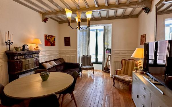 Appartement à vendre    3 pièces • 70,39 m2 Asnières-sur-Seine