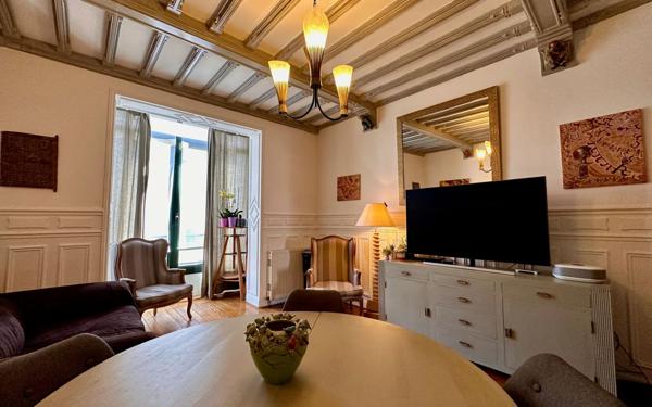 Appartement à vendre    3 pièces • 70,39 m2 Asnières-sur-Seine