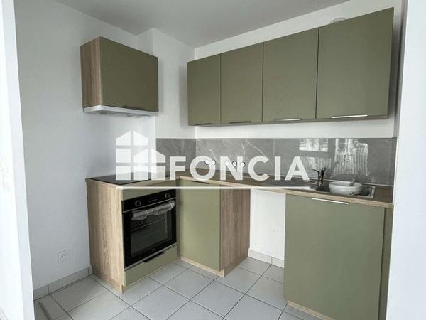 Location Appartement 2 pièces 43.33 m² - 11 BIS RUE DU BOURGNEUF Chartres 28000