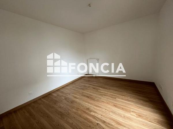 Location Appartement 2 pièces 43.33 m² - 11 BIS RUE DU BOURGNEUF Chartres 28000