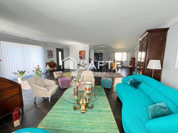 Talence superbe villa 5 chambres rénovée par un architecte sur un terrain de plus de 900m2