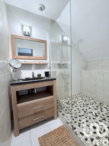 Maison à vendre 6 pièces 125 m² Saint-Pierre-du-Perray