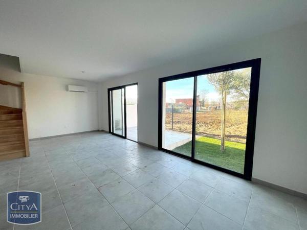 Appartement à louer 4 pièces 87.64m²