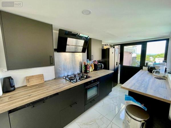 Maison à vendre à Saint-Paul à la Réunion (97434), ref : 97409-244