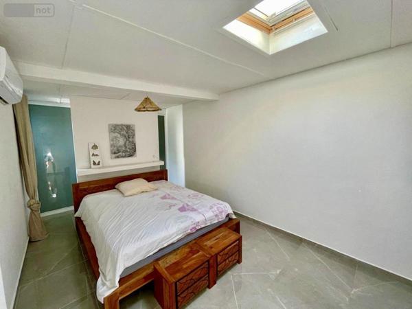 Maison à vendre à Saint-Paul à la Réunion (97434), ref : 97409-244