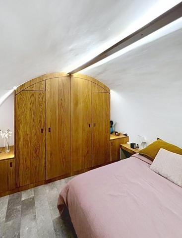 T2 avec un charme d'exception, proche Panthéon